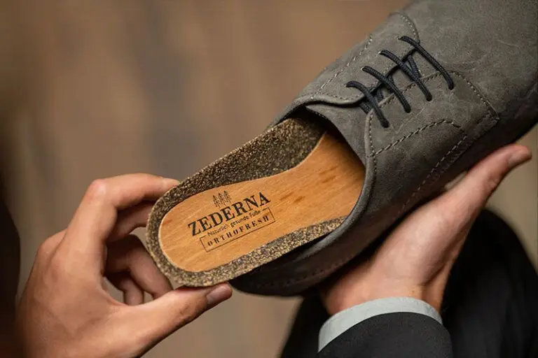Einlegesohle im Businessschuh für gesunde und frische Füße